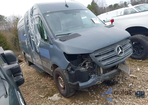 2019 Mercedes-Benz Sprinter 2500 High Roof V6 из США, поврежденный, VIN WD4PF1CD9KP124656